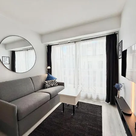 Apartman Charming Studette With Balcony Paris La Defense Puteaux