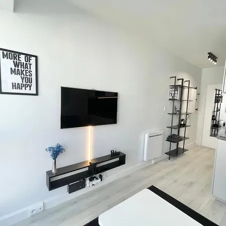 Apartment Charming Studette With Balcony Paris La Defense Puteaux