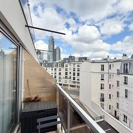 Charming Studette With Balcony Paris La Defense Puteaux